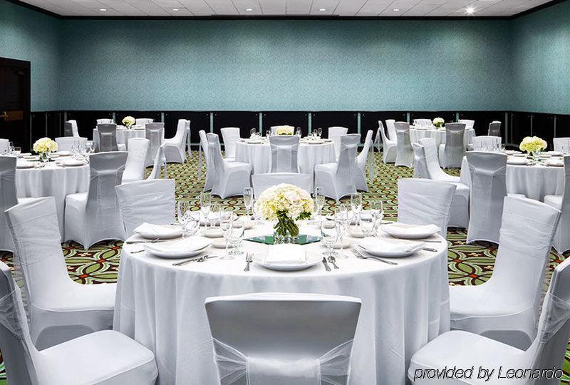 Hotel Four Points By Sheraton Richmond Airport