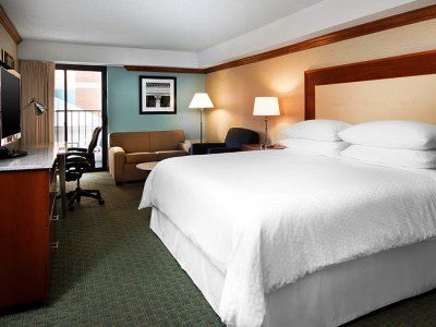 Hotel Four Points By Sheraton Richmond Airport