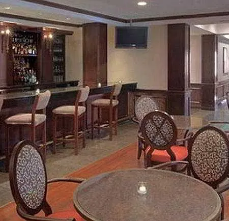 Four Points By Sheraton Richmond Airport 